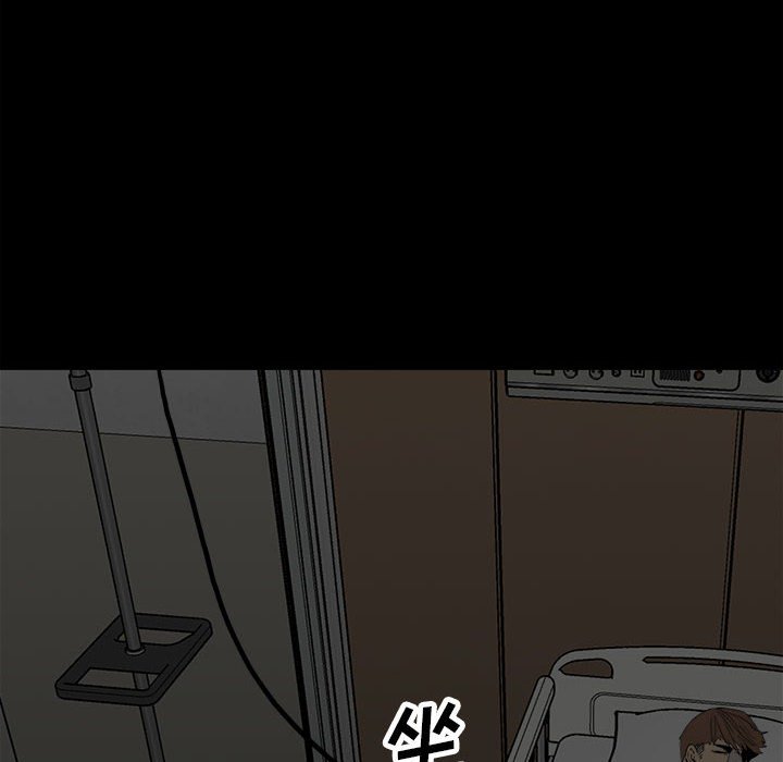 915