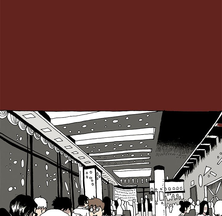 618