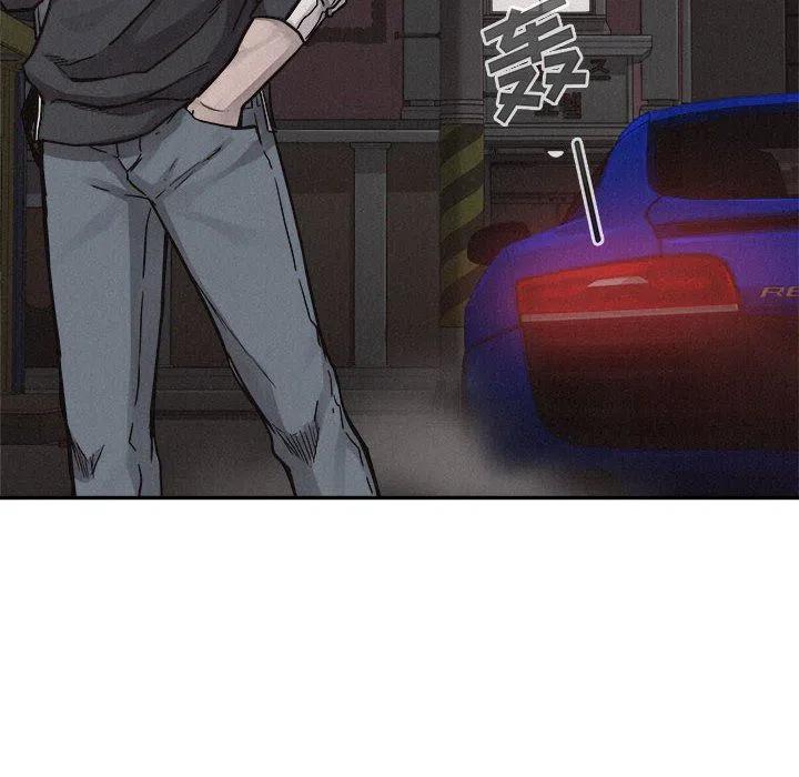 5943