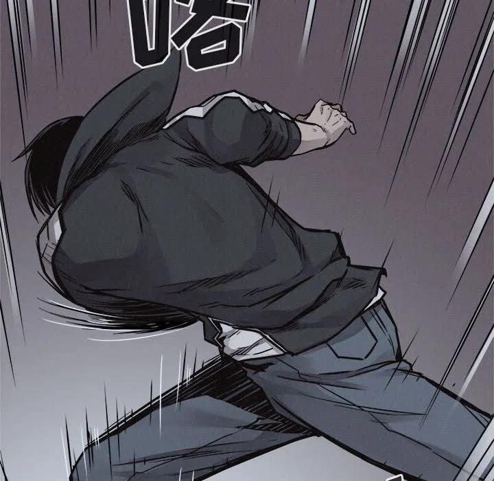 7587