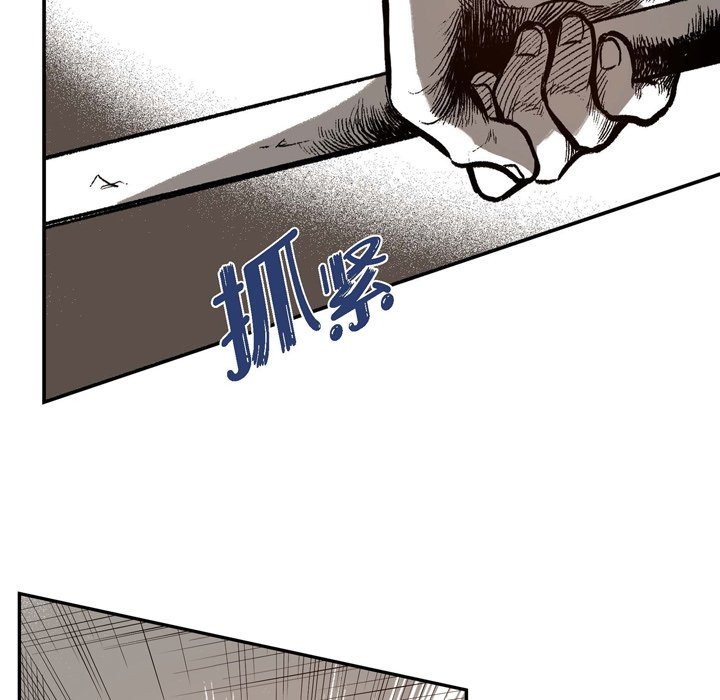 915