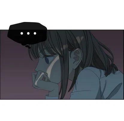 913