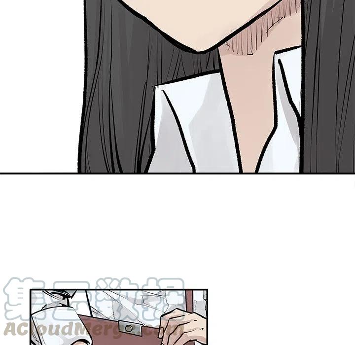 2218